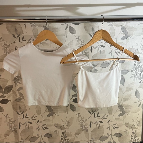 🤍aritzia “contour” cropped t shirt & tank top 🤍 - Picture 1 of 7